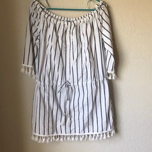 Cream/navy striped swimsuit coverup! Size XL